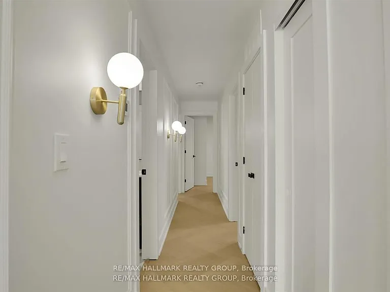 13 Ella St #1 — Photo 20