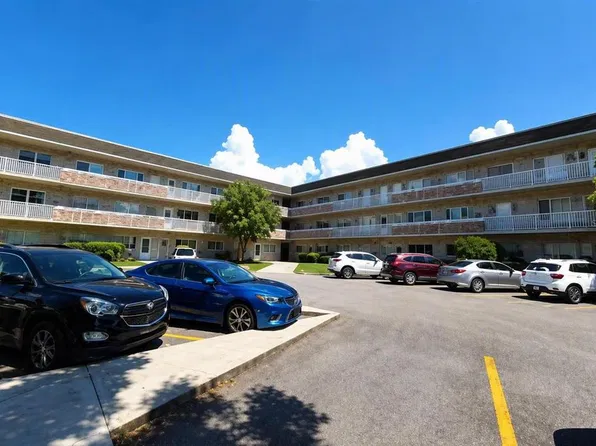 2426 PERSIAN DRIVE #64, CLEARWATER, FL 33763
