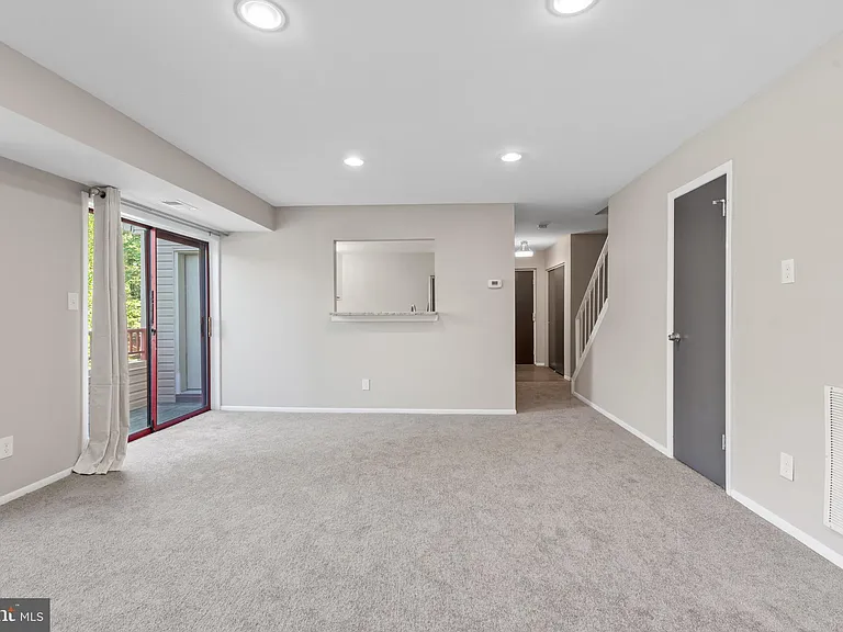 8018 Valley Manor Rd #3B — Photo 23