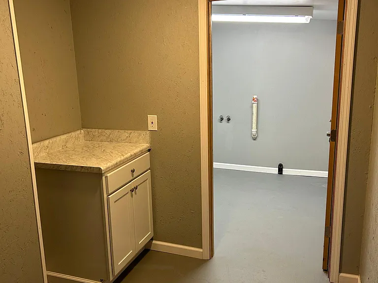 mud room