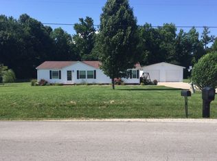 4112 Dripping Springs Rd, Glasgow, KY 42141