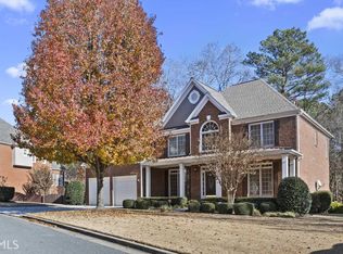 3885 Fort Trl NE, Roswell, GA 30075