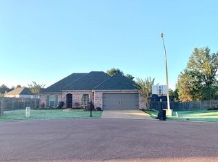 103 Clubhouse Cv, Pearl, MS 39208