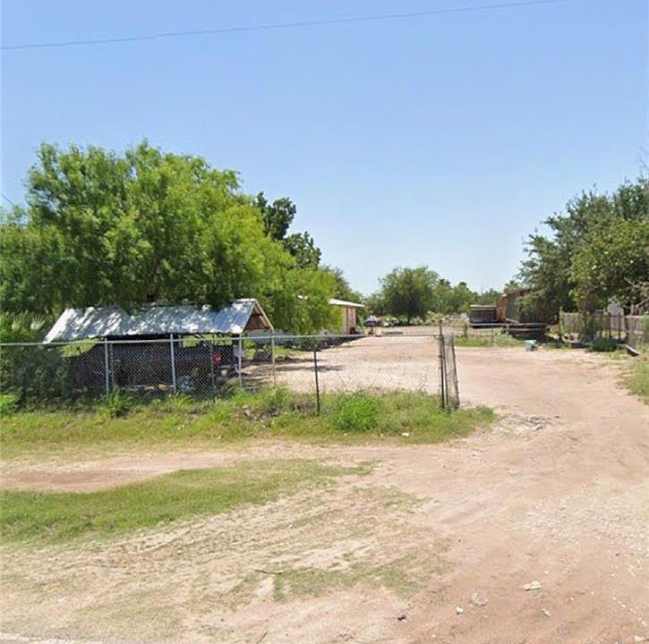 2nd image of 23601 Brushline Rd