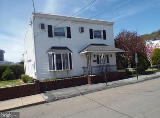 110 N Gilbert St, Shenandoah, PA 17976