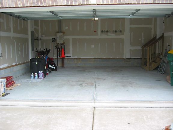 5th image of 4206 Estelle Ct