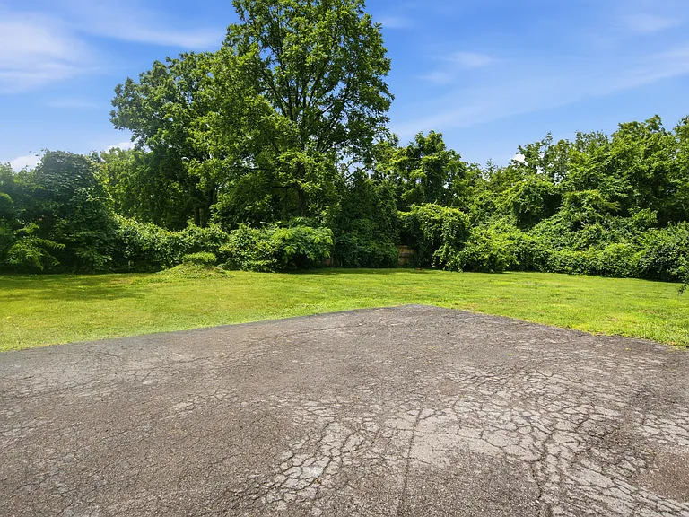 4207 Glynda Dr — Photo 30