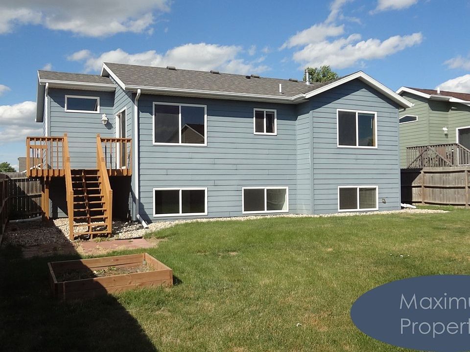 1st image of 5513 W Oakcrest Dr #0