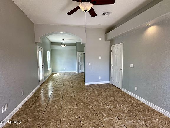 3rd image of 4096 Tierra Bronce Dr