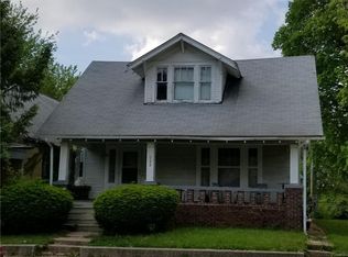 952 E Prairie St, Decatur, IL 62521