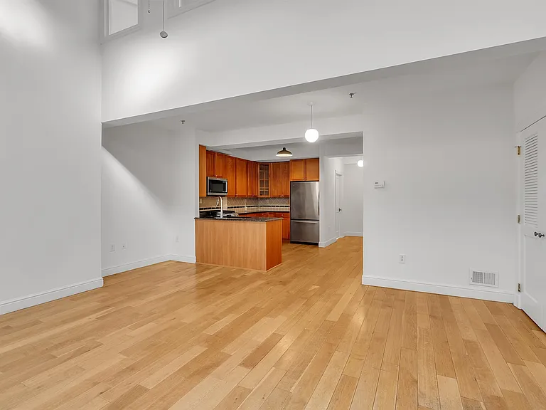 300 Communipaw Ave #211 — Photo 7