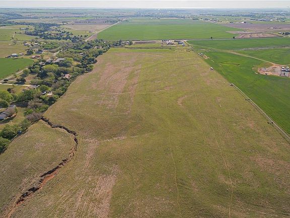 2nd image of 9925 N 2410th Rd