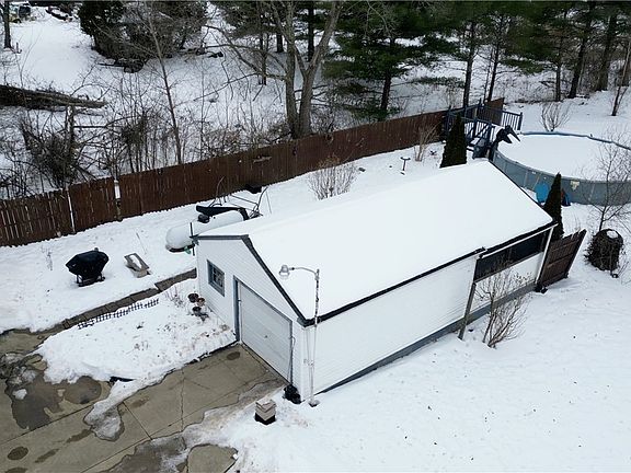 5th image of 4544 Bedell Rd