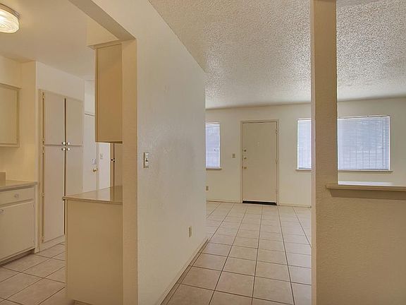 5th image of 9865 Gifford Dr