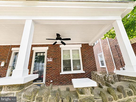 3rd image of 495 Lemonte St