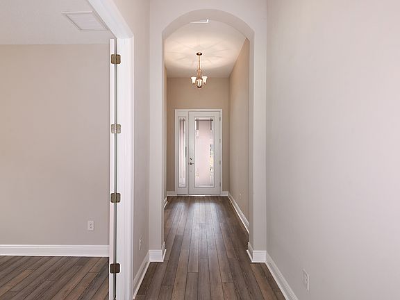 Foyer Sandpiper Modern Farmhouse LVP Design Collection