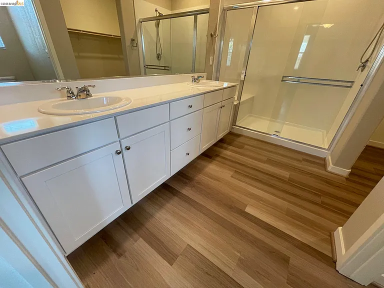 4395 Canada Way — Photo 29
