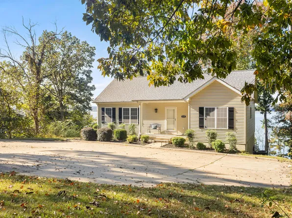618 Beechwood Dr, Cadiz, KY 42211