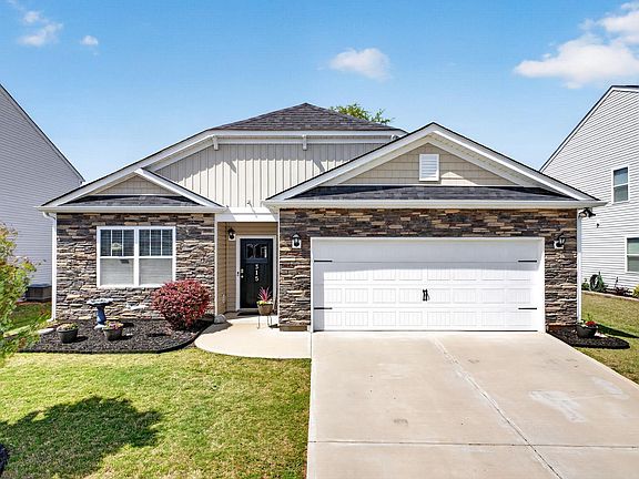 3rd image of 315 Tolbert Dr