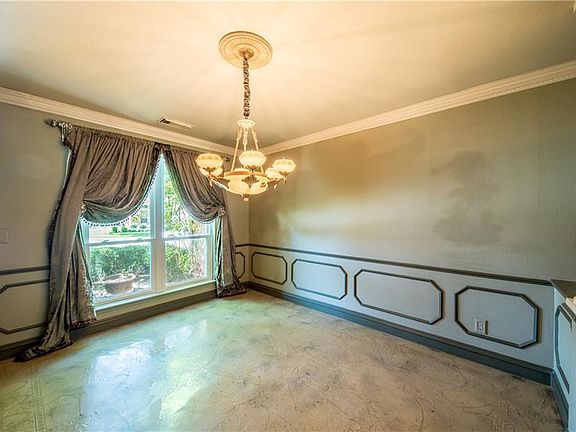 5th image of 2824 Aberdeen Dr