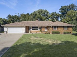6N050 Medinah Rd, Medinah, IL 60157