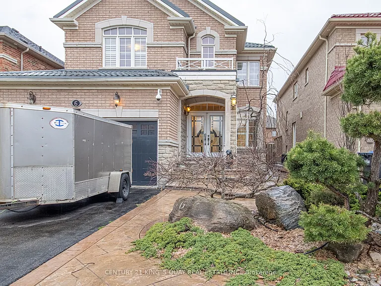 6 Messina Ave — Photo 3