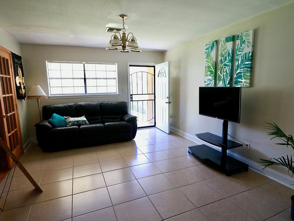 1st image of 3618 Bruxelles St APT B