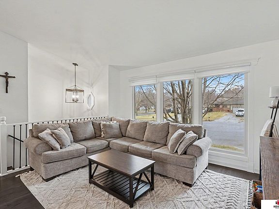 4th image of 5216 Ascot Cir