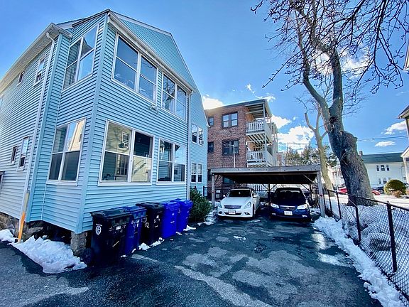 2nd image of 82-84 Empire St