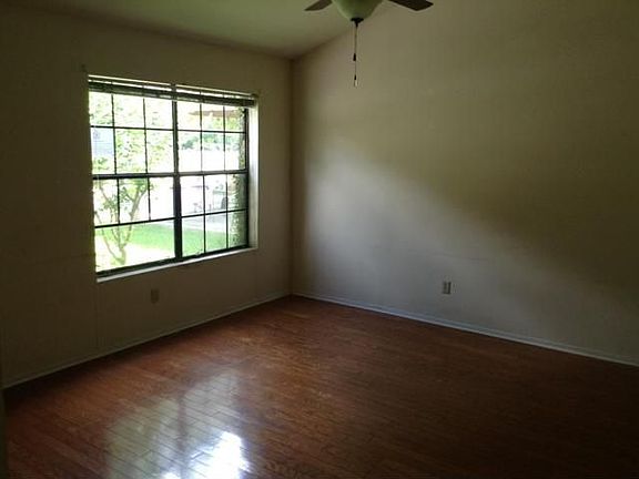 4th image of 4606 W Jasmine St