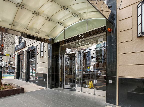 2nd image of 1160 S Michigan Ave APT 2501