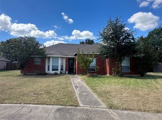 107 Vassar St, Forney, TX 75126