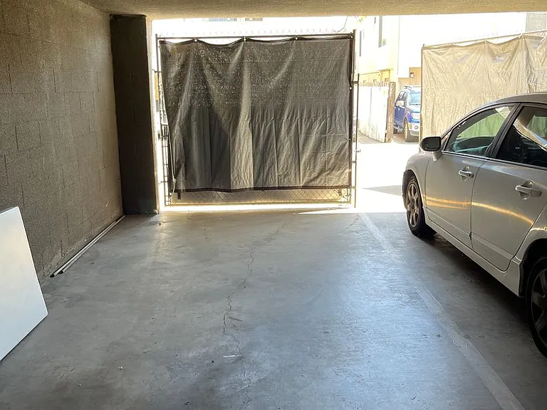 4055 Iowa St #5 — Photo 28