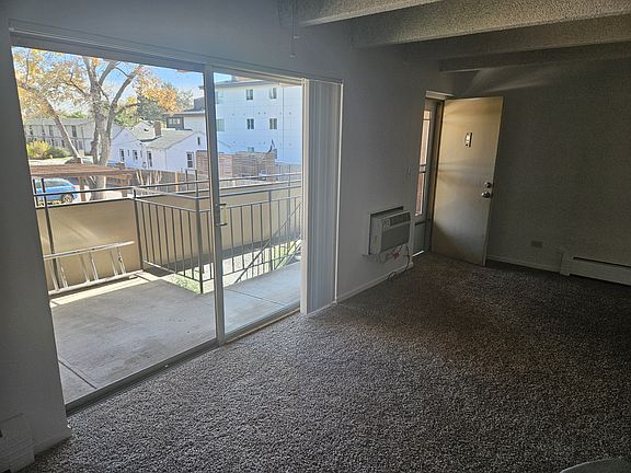 5th image of 1107 Carr St #733