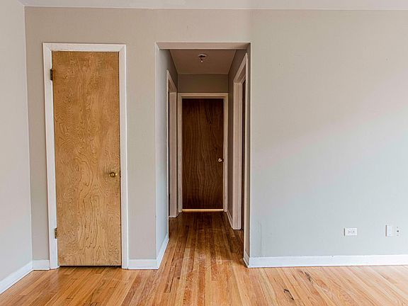 4th image of 8156 Walsh Ln #2N