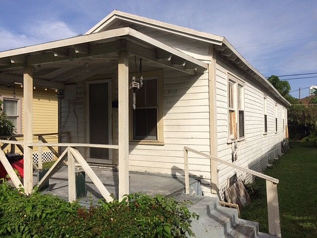 1st image of 113 Frow Ave