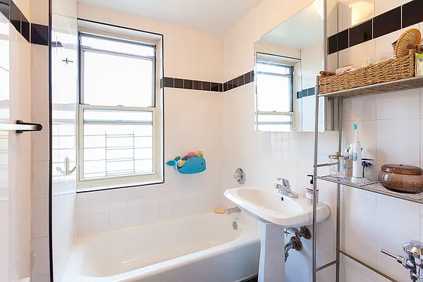 Rented by Berman Realty | media 14