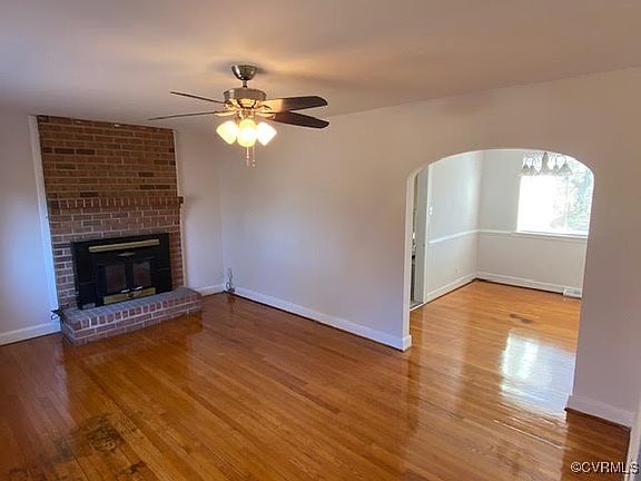 3rd image of 3205 Hargrove Ave