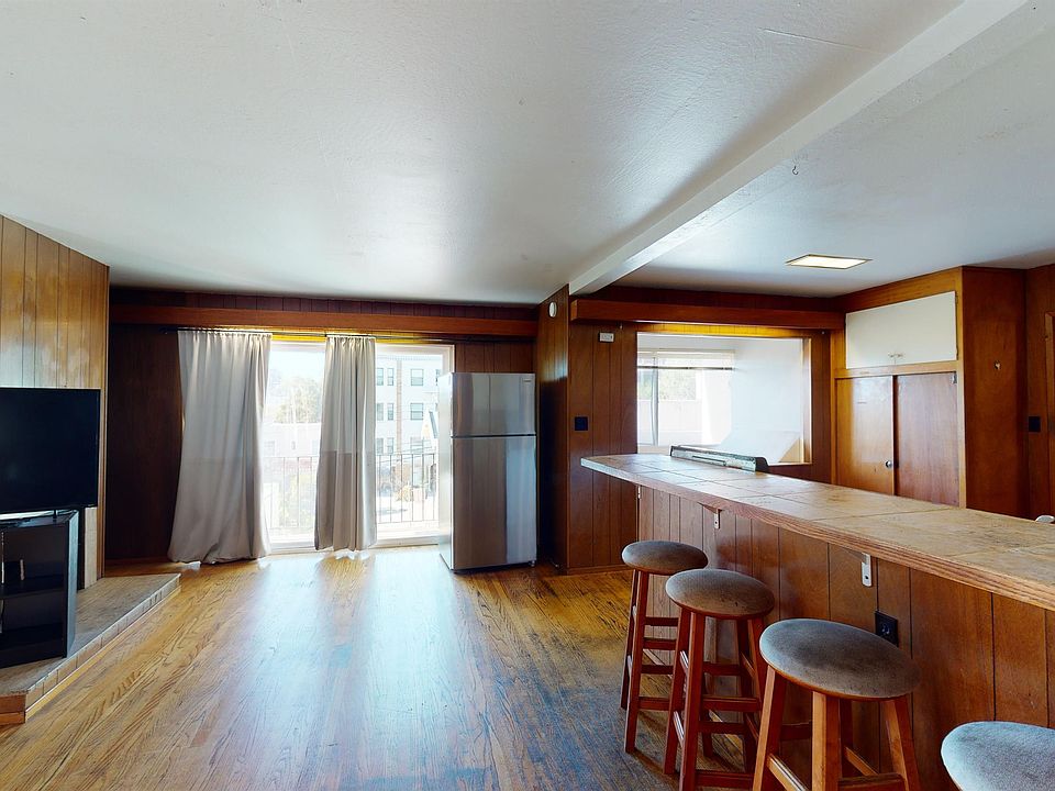 1st image of 2340 Hilgard Ave #10969869