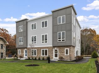 225 Middlesex Tpke #108, Burlington, MA 01803