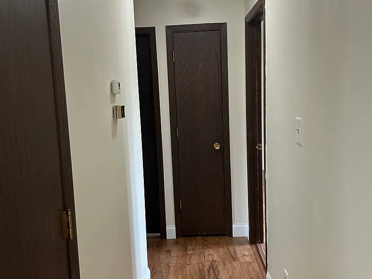 103 W Paul St — Photo 7