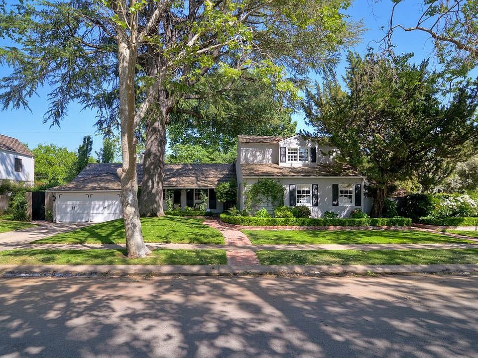 1st image of 4457 Francis Ct