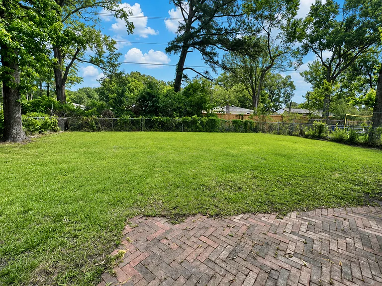 103 Dorchester Manor Blvd 12_08042026