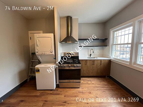 3rd image of 74 Baldwin Ave #2M