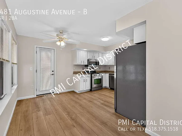2481 Augustine Ave #B — Photo 8