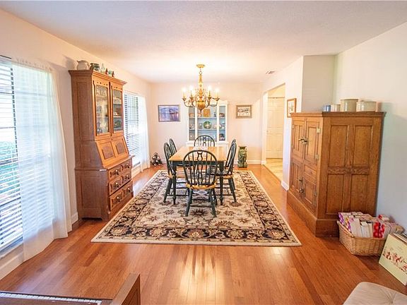 3rd image of 316 Paradise Island Dr