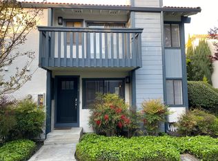 174 Granada Dr, Mountain View, CA 94043