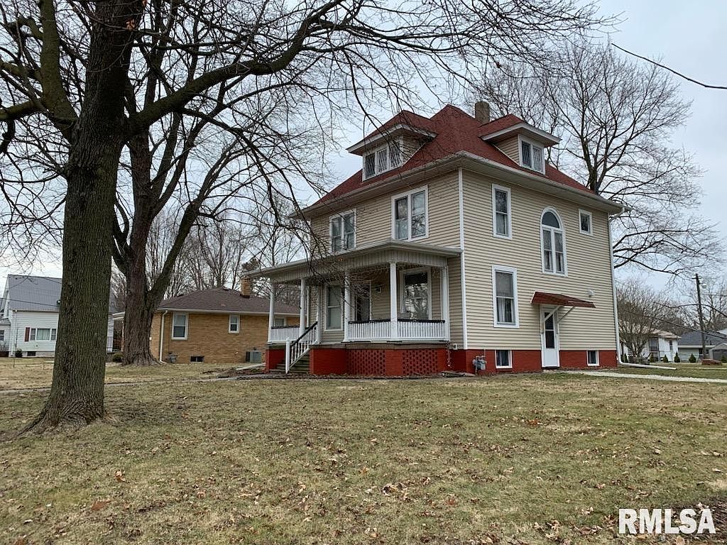 120 S 11th St, Monmouth, IL 61462 Zillow