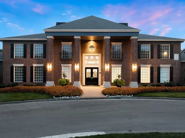 Weston Point Apartments