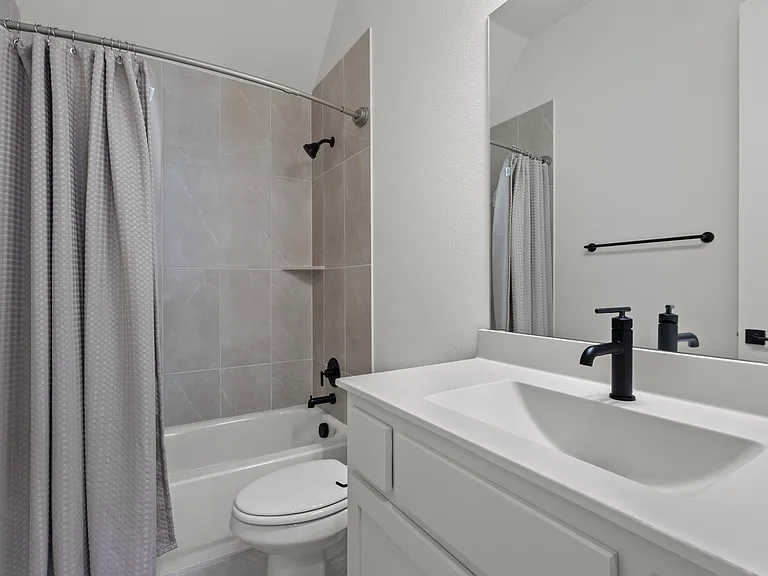 9105 Buckeye Bnd — Photo 22
